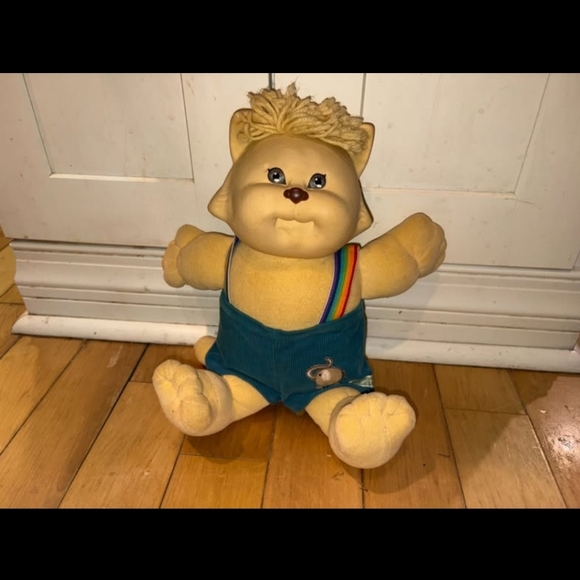 Vintage Plush Cat Doll with Rainbow Straps Koosas Cat - Picture 2 of 8